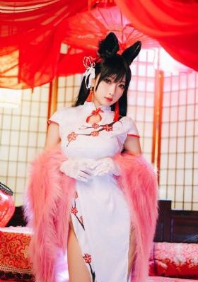 男人激烈吮乳吃奶视频_720在线观看